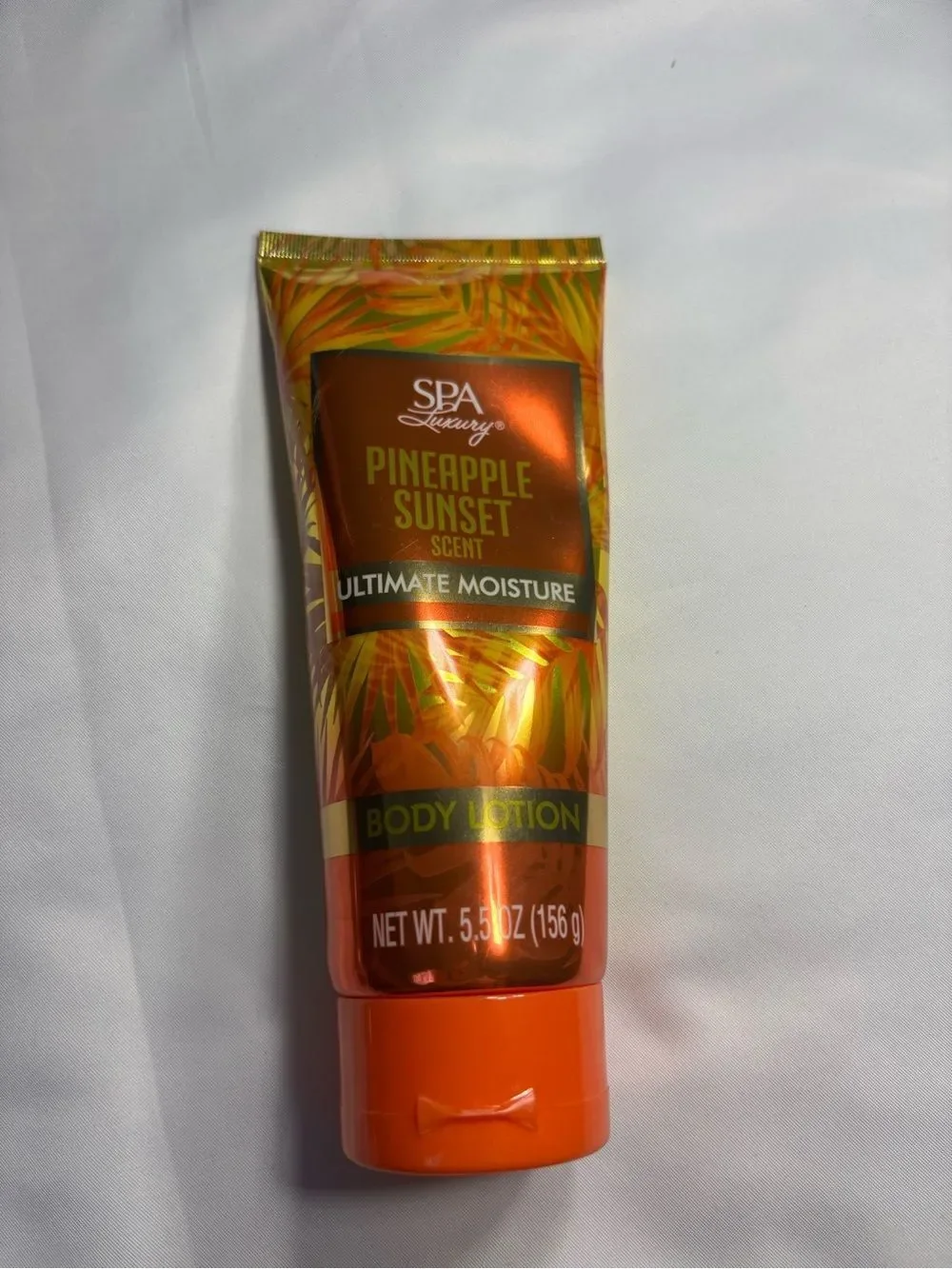 New 4 Pineapple Sunset Body Care Set - Orange